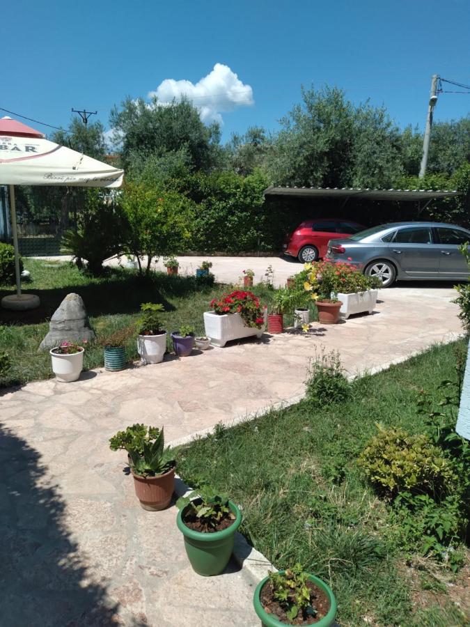Vila Zogaj Ksamil Bagian luar foto