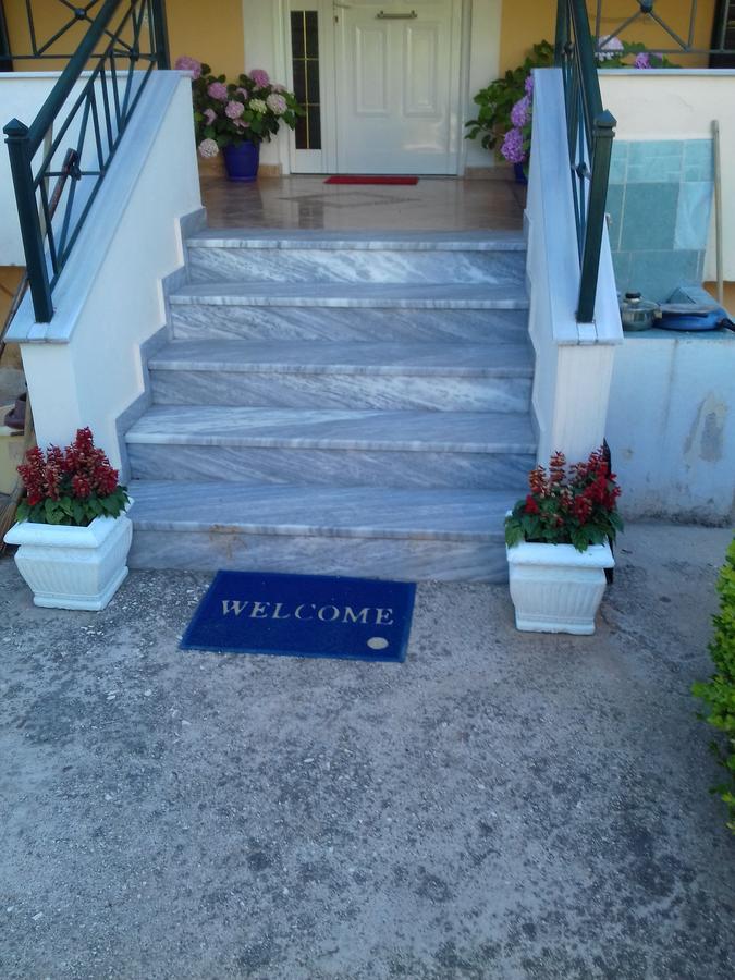 Vila Zogaj Ksamil Bagian luar foto